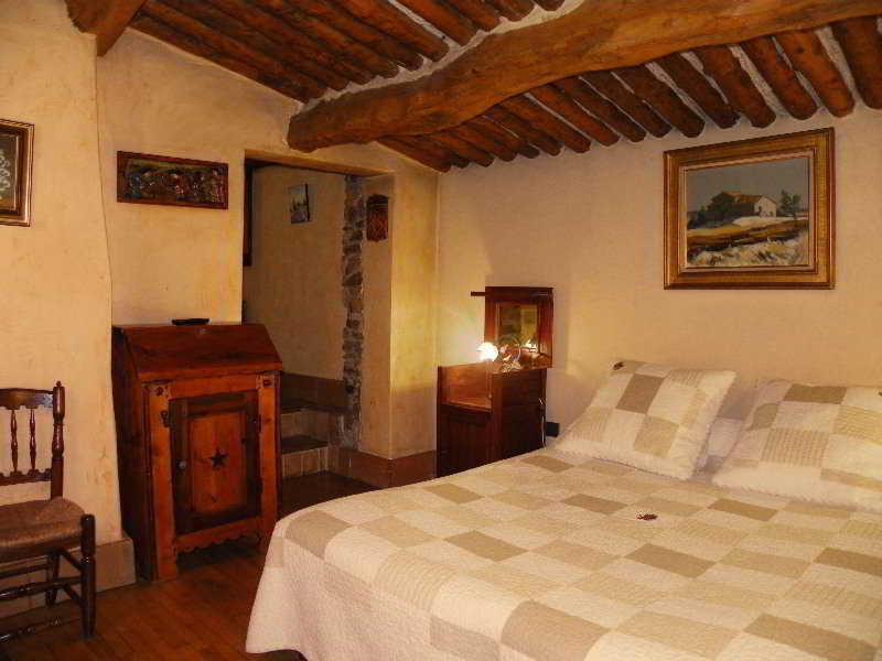 Chateau Hotel La Vignette Haute Auribeau-sur-Siagne Eksteriør bilde